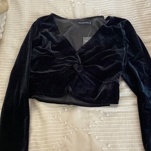 NWT Abercrombie & Fitch Crop Top